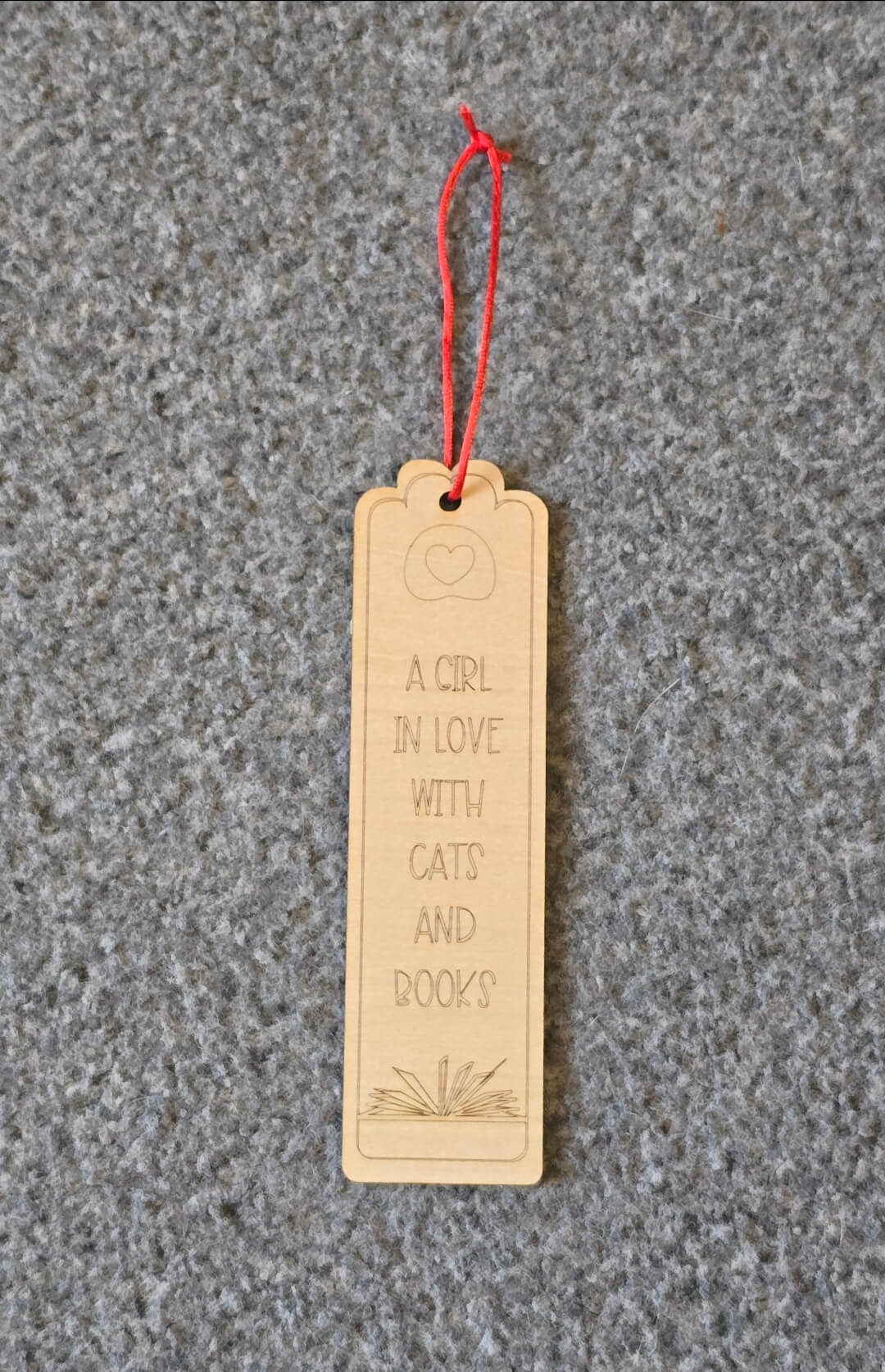 Wooden bookmark for cat lovers. Rustic bookmark. Cat toy. Book lovers.