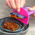 Pet food pouch squeezer. Dog and cat food aid.