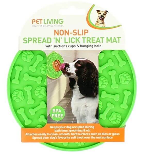 Spread and lick dog mat. Suction cup back. Bath time or grooming aid for dogs.